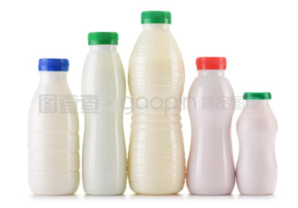 牛奶制品的塑料瓶组成
